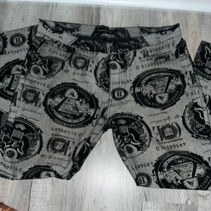 Young rich & famous pants money graphic jeans